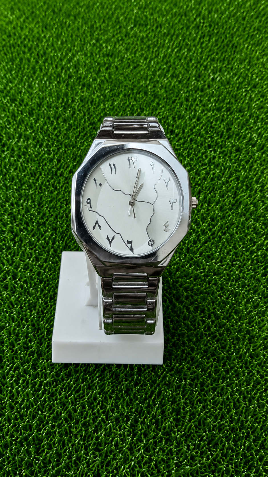 Luxury silver Arabic Dial Men's Analog Watch