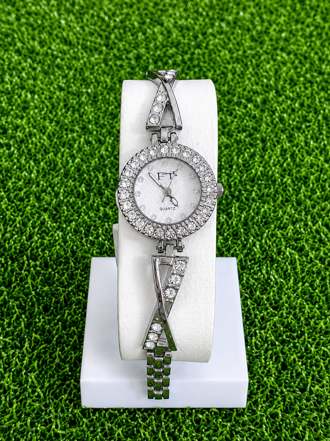 Luxury Black Crystal Women's Bracelet Watch